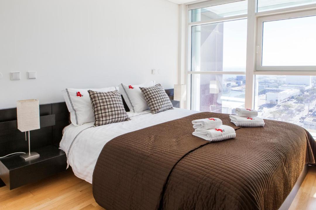 Photo of Bedroom in Parque das Nacoes
