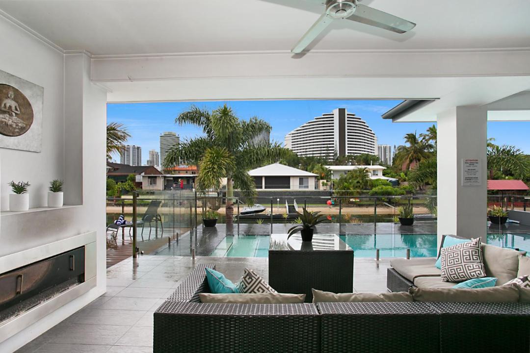 Photo of Patio Balcony in Broadbeach Waters