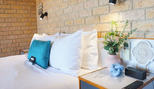 Deluxe Queen Room, Disability Access