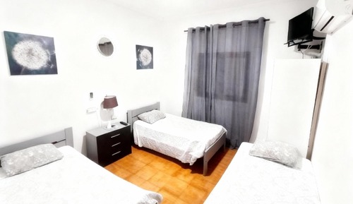 Triple Room, Non Smoking, Air conditioning