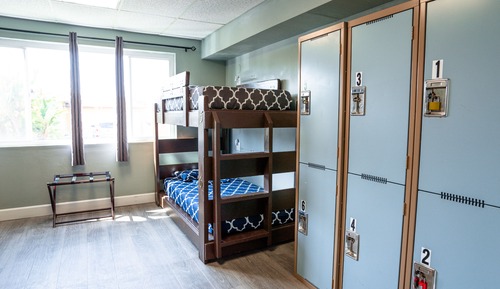 Deluxe Shared Dormitory, Mixed Dorm, Non Smoking, Pool Access