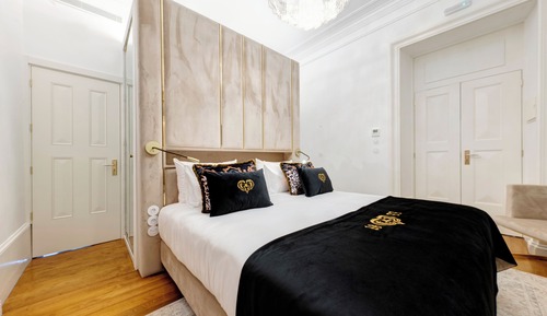Deluxe Room without Window