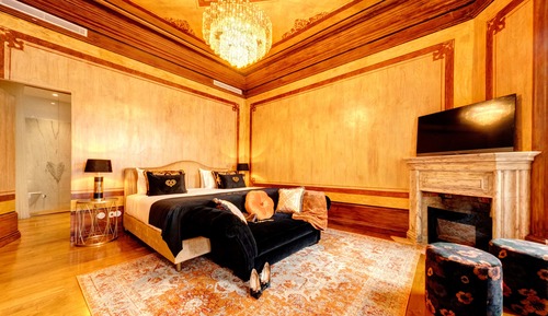 Master Suite