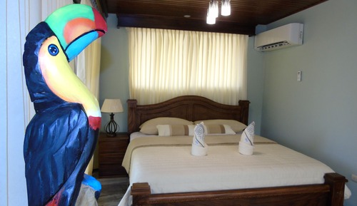 Luxury Double Room, 1 Bedroom, Accessible, Partial Ocean View