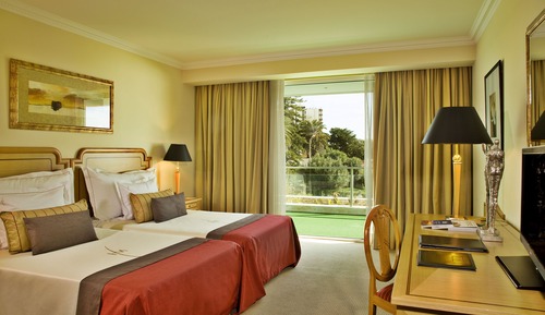 Superior Double or Twin Room, Balcony, Garden View
