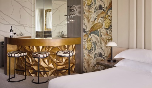 Exquisite Suite - Free Wifi