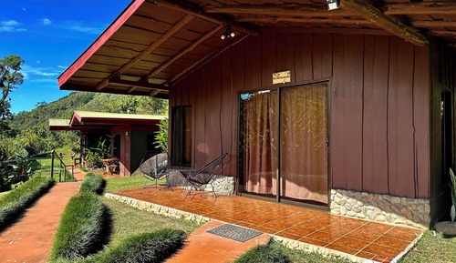 Junior Cabin, Mountain View, Mountainside