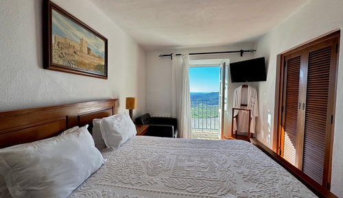 Double Room, Mountain View