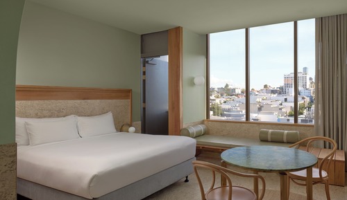 Room, 1 King Bed, City View