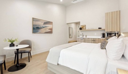 Executive Apartment, 1 King Bed, Kitchenette
