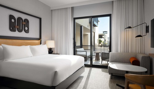 Room, 1 King Bed, Accessible, Patio (Gated, Pool Access)