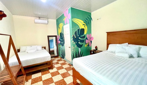 Comfort Quadruple Room