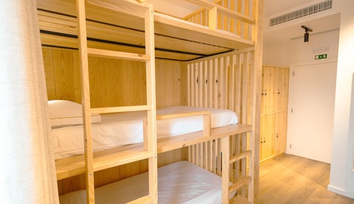 Private 6 Bed Dorm