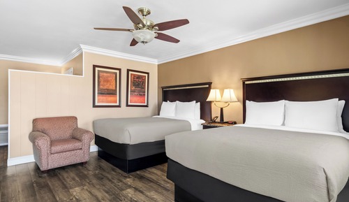 Standard Room, 2 Queen Beds, Non Smoking