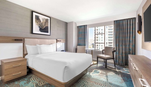 Studio, 1 Queen Bed, Kitchenette (Hearing)
