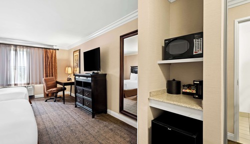 Standard Room, 2 Queen Beds, Non Smoking
