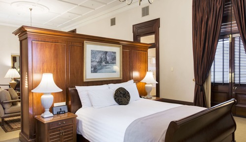 Suite, 1 King Bed