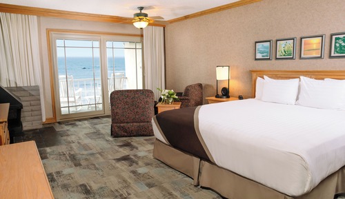 Premium Room, 1 King Bed, Oceanfront