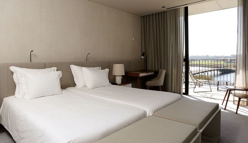 Twin Room, Balcony (main building)