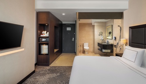 The Level, Room