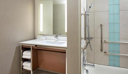 Two-Bedroom Suite with Bath Tub - Disability Access