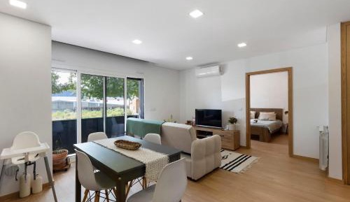 Apartment with Shower