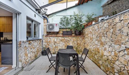 Apartment with Terrace