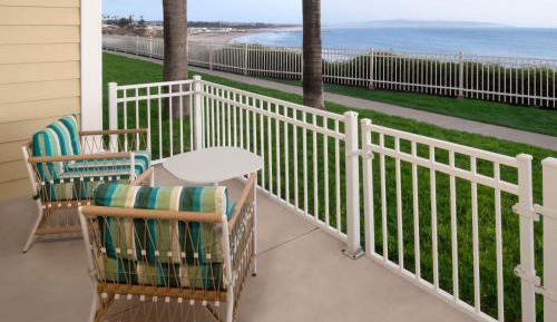 One Bedroom Oceanfront Two Queen Suite