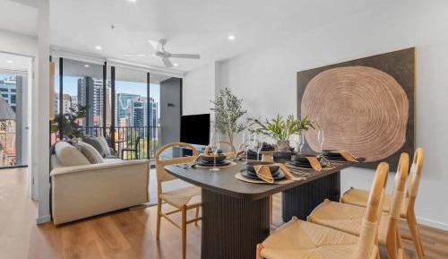 Two-Bedroom Apartment with City View