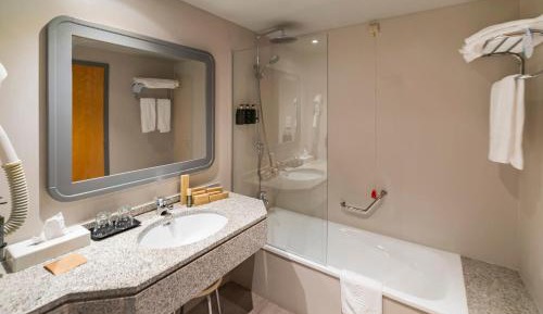 Melia Guestroom Twin