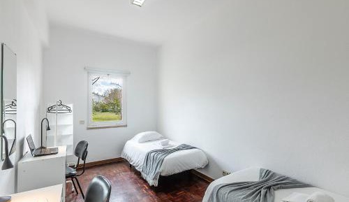 Double Room with Shared Bathroom