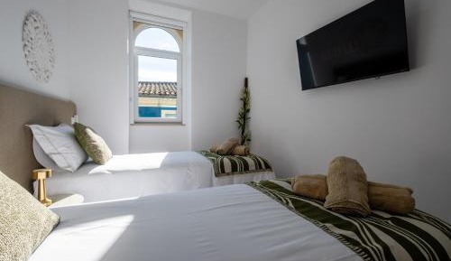 Large Double or Twin Room