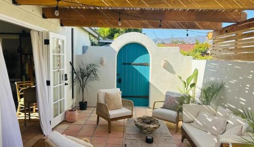 One-Bedroom House