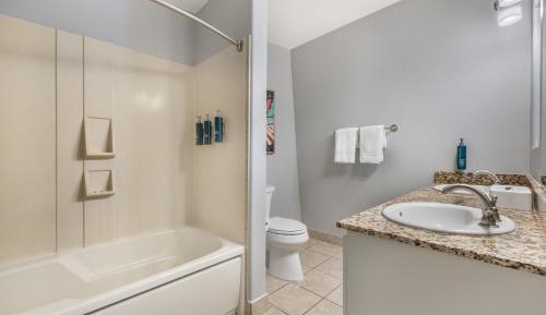 Queen Room with Kitchenette
