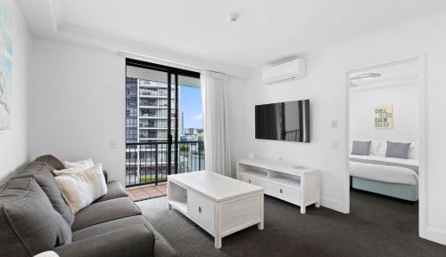 1 Bedroom Superior Lower Level Apartment
