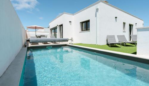 Three-Bedroom Townhouse