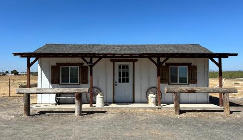 One-Bedroom House