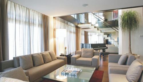 Penthouse Suite