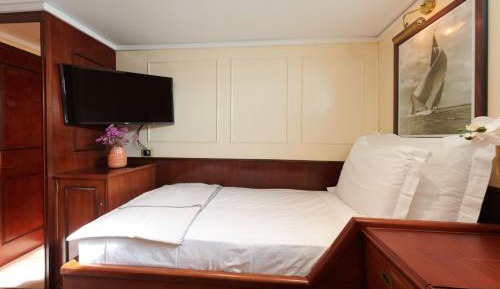 Budget Twin Room