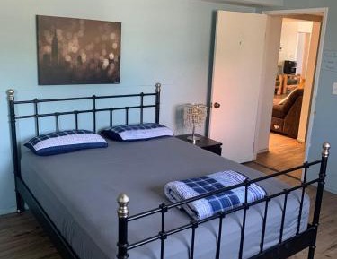 Queen Room with Shared Bathroom
