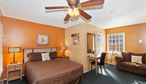 Queen Room