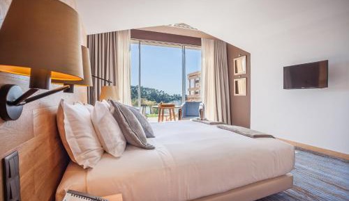 Deluxe Double Room with Balcony