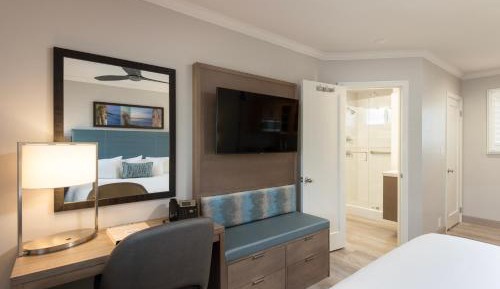 King Room with Kitchenette