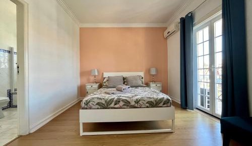 Double Room with Private Bathroom