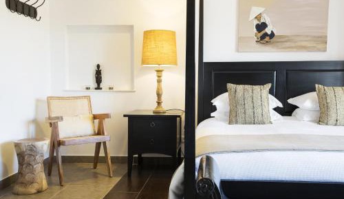 Suite with Pool View