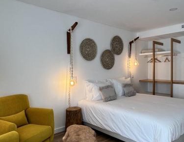 Standard King Room