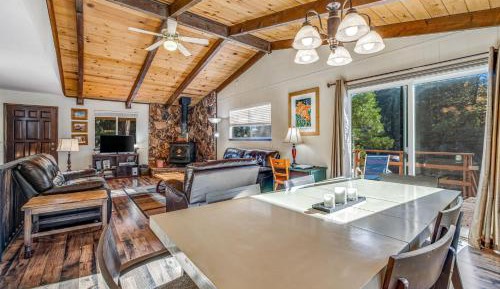 Three-Bedroom Vacation Home 