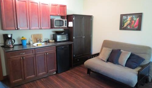Queen Suite