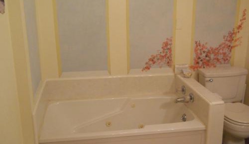Deluxe King Room with Balcony