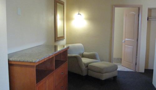 Standard Double Suite